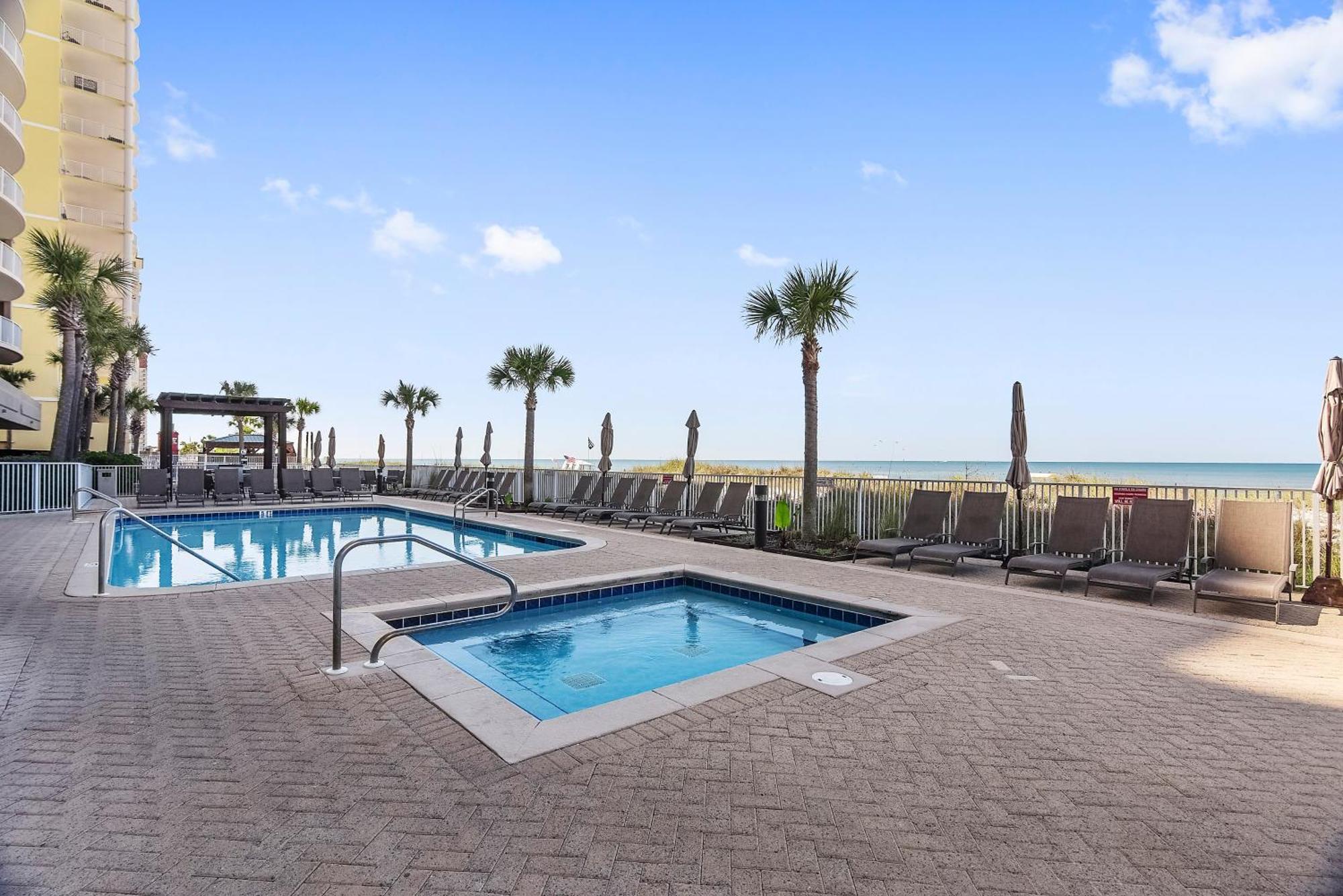 Ocean Villa Condos #704 By Book That Condo Panama City Beach Eksteriør billede